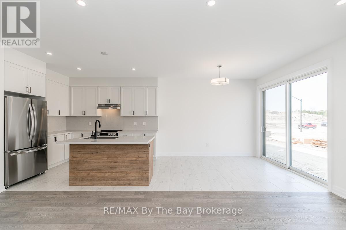 3 Rosanne Circle, Wasaga Beach, Ontario  L9Z 0N4 - Photo 18 - S12149653