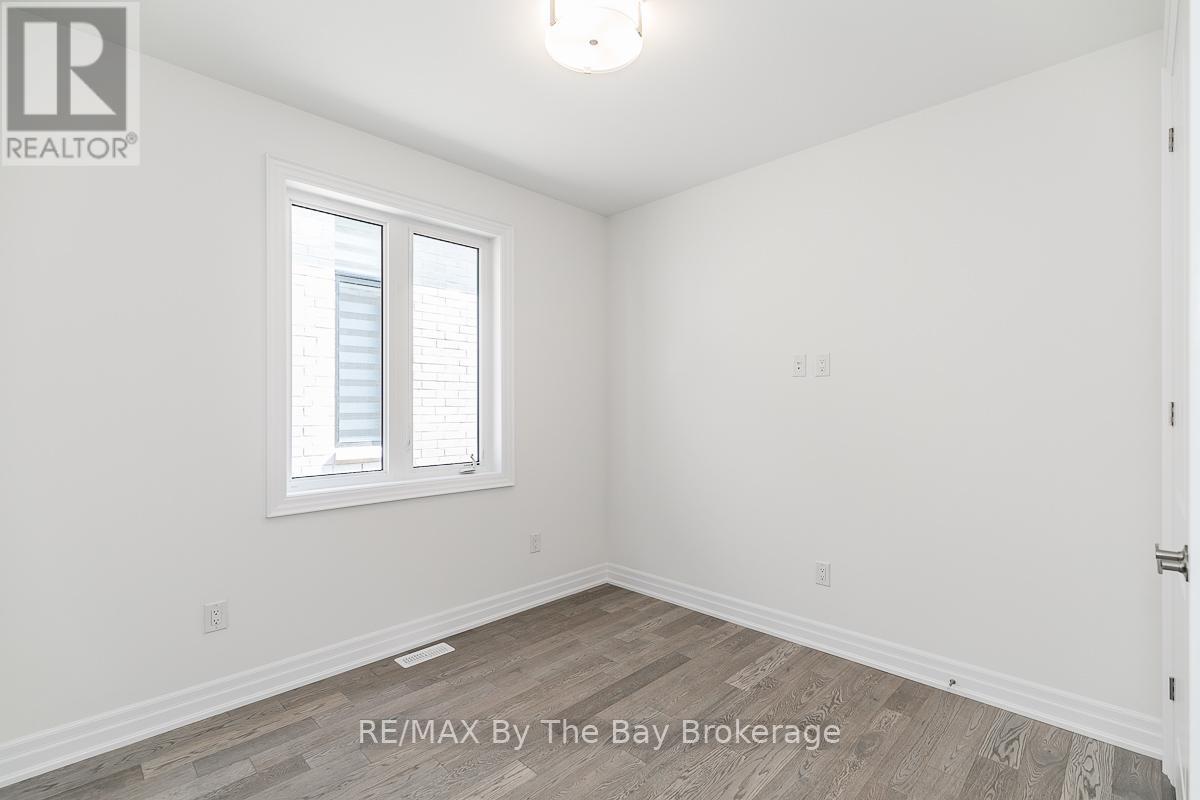 3 Rosanne Circle, Wasaga Beach, Ontario  L9Z 0N4 - Photo 20 - S12149653