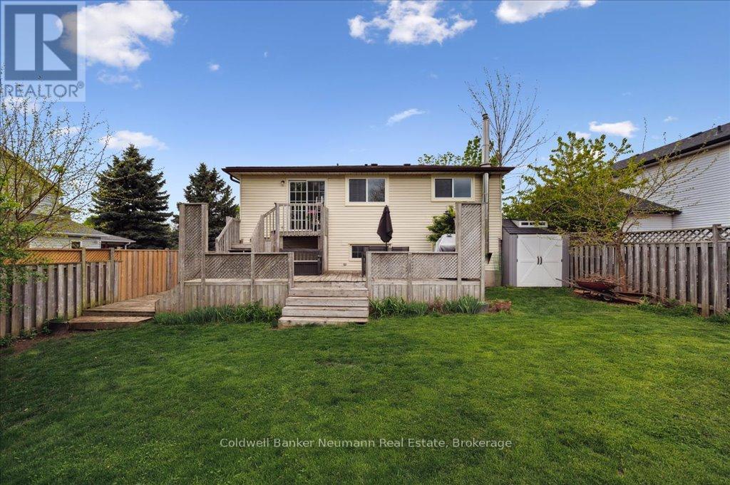 102 Barnicke Drive, Cambridge, Ontario  N3C 3M4 - Photo 39 - X12149831