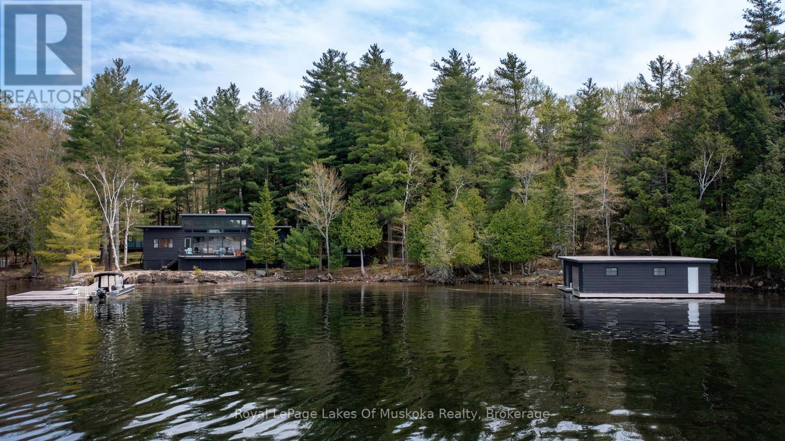 2 R 8 NORTH BOHEMIA ISLAND, Muskoka Lakes, Ontario