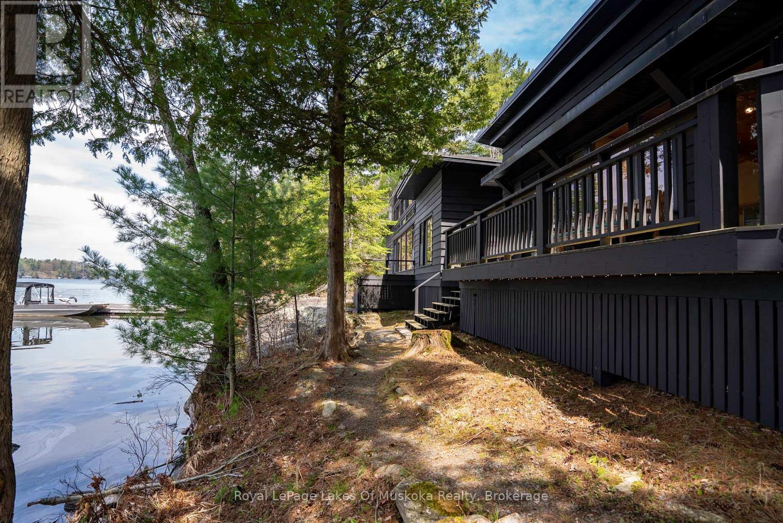 2 R 8 North Bohemia Island, Muskoka Lakes, Ontario  P0B 1P0 - Photo 4 - X12149991