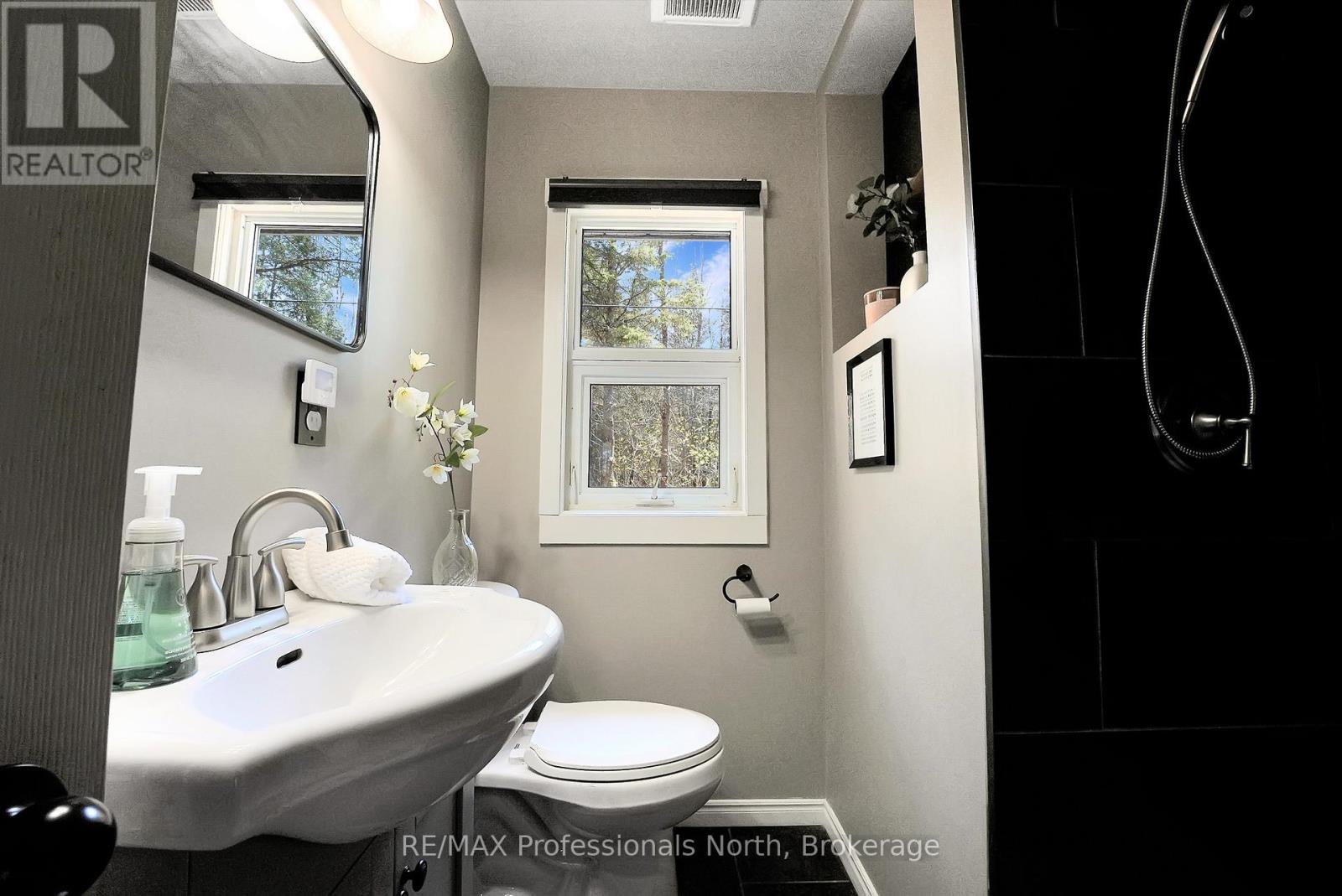 1130 Fader Drive, Algonquin Highlands, Ontario  K0M 1S0 - Photo 27 - X12150171
