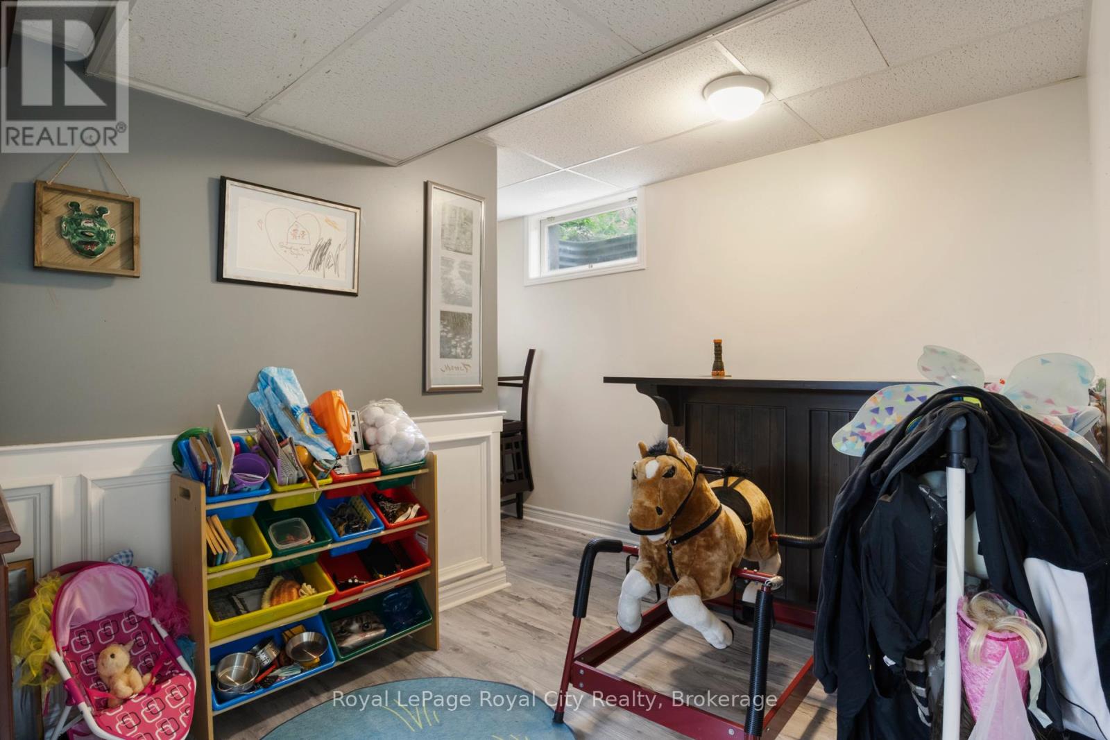 601 Colquhoun Street, Centre Wellington, Ontario  N1M 1S2 - Photo 19 - X12150353
