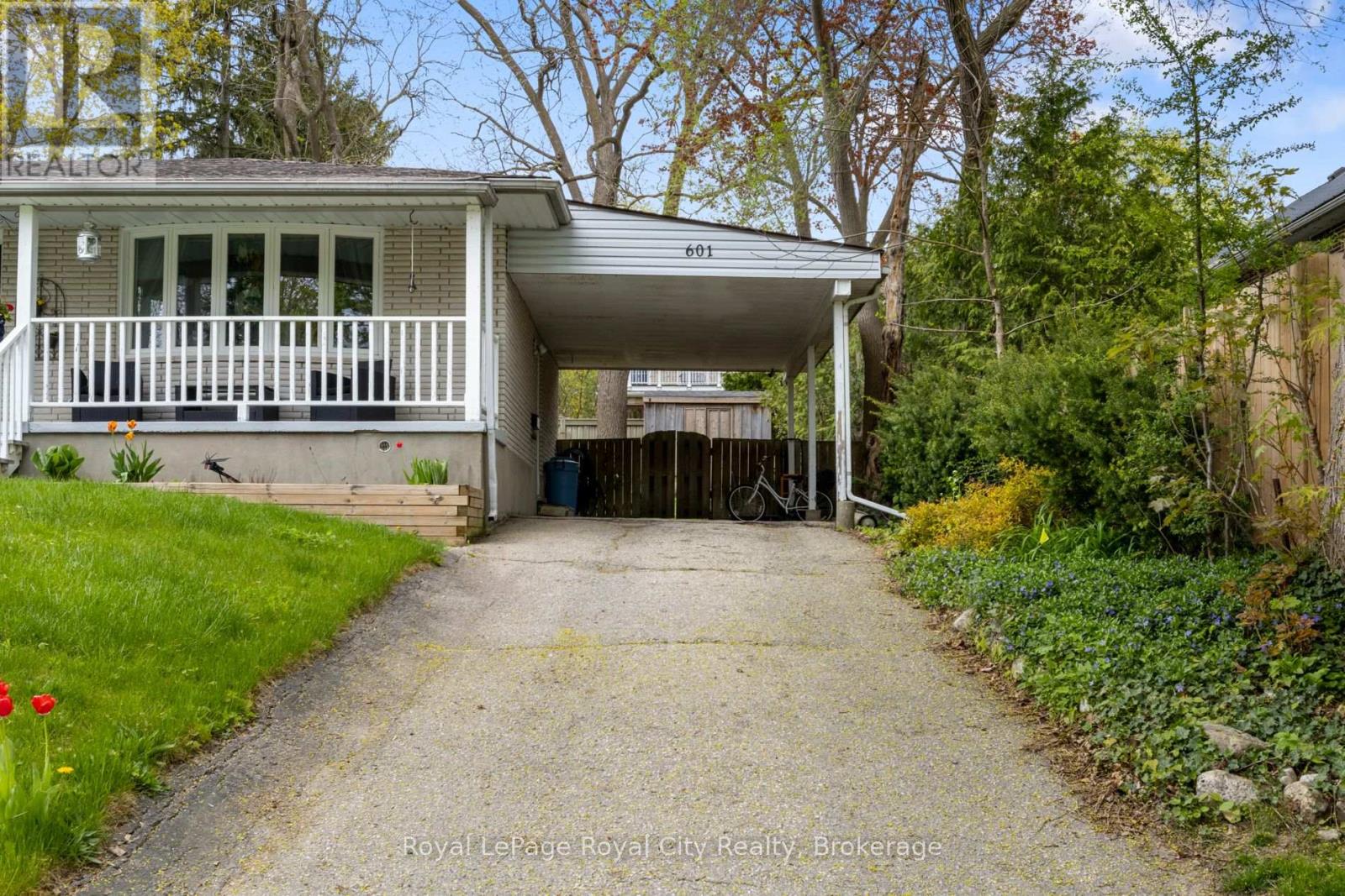 601 Colquhoun Street, Centre Wellington, Ontario  N1M 1S2 - Photo 2 - X12150353