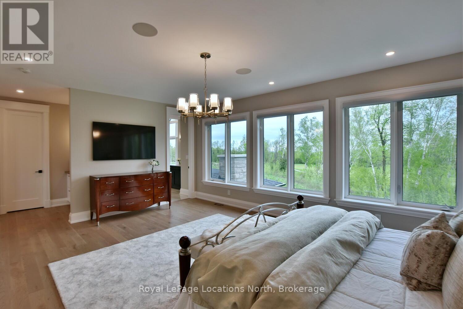 166 Springside Crescent, Blue Mountains, Ontario  L9Y 5L3 - Photo 21 - X12150363