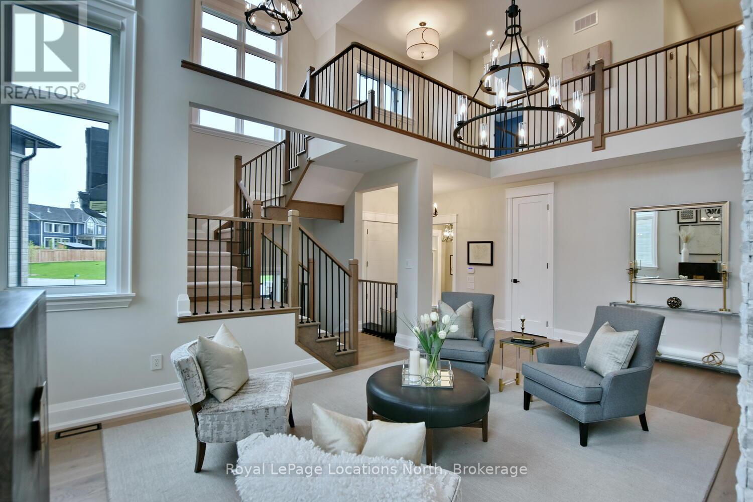 166 Springside Crescent, Blue Mountains, Ontario  L9Y 5L3 - Photo 6 - X12150363