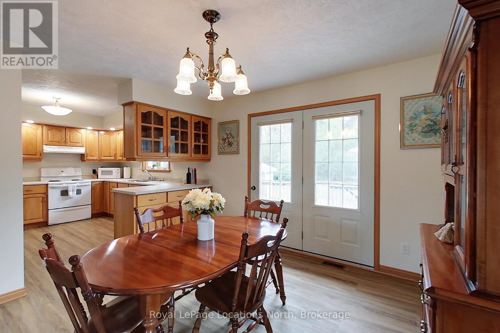 30 Pine Tree Drive, South Bruce Peninsula, Ontario  N0H 1P0 - Photo 16 - X12150422