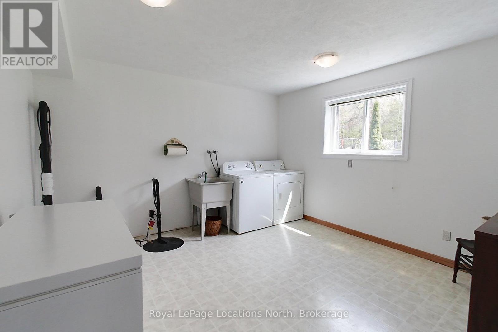 30 Pine Tree Drive, South Bruce Peninsula, Ontario  N0H 1P0 - Photo 34 - X12150422