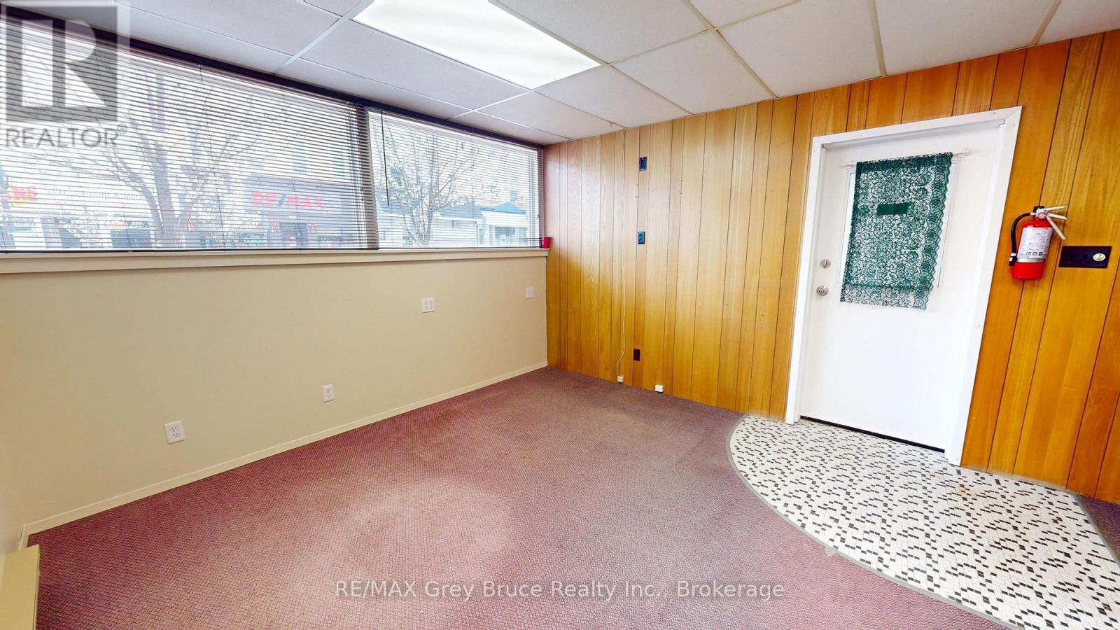 62 1st Avenue S, Arran-Elderslie, Ontario  N0G 1L0 - Photo 2 - X12150442
