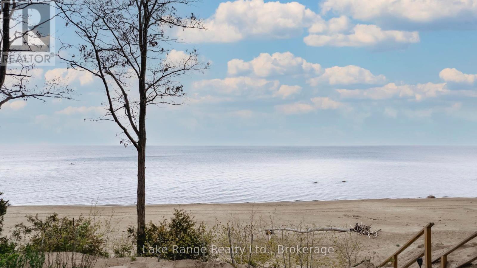 133 Bruce Beach Road, Huron-Kinloss, Ontario  N2Z 2X3 - Photo 6 - X12150448