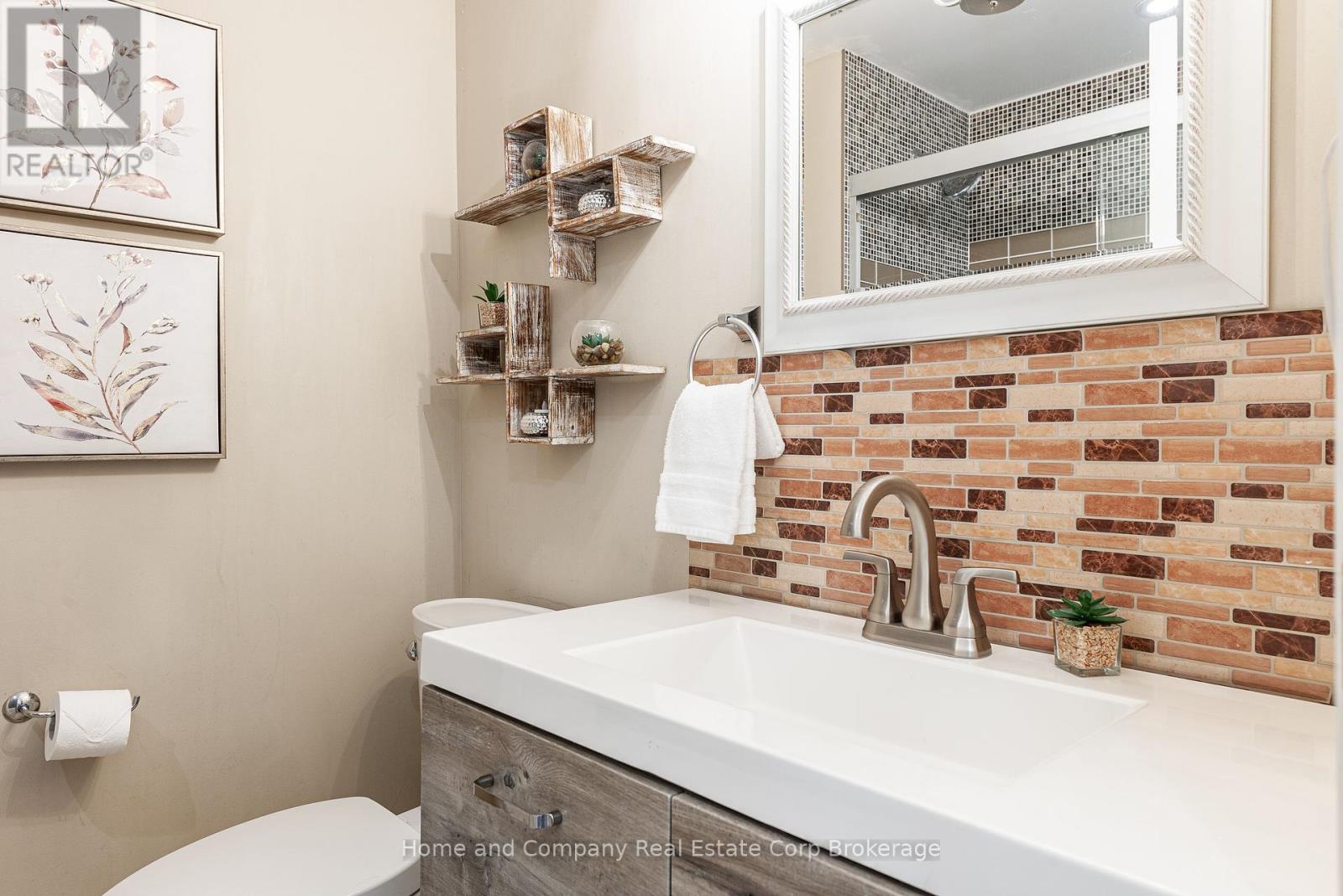 15 Babb Crescent, Stratford, Ontario  N5A 7A9 - Photo 24 - X12150469