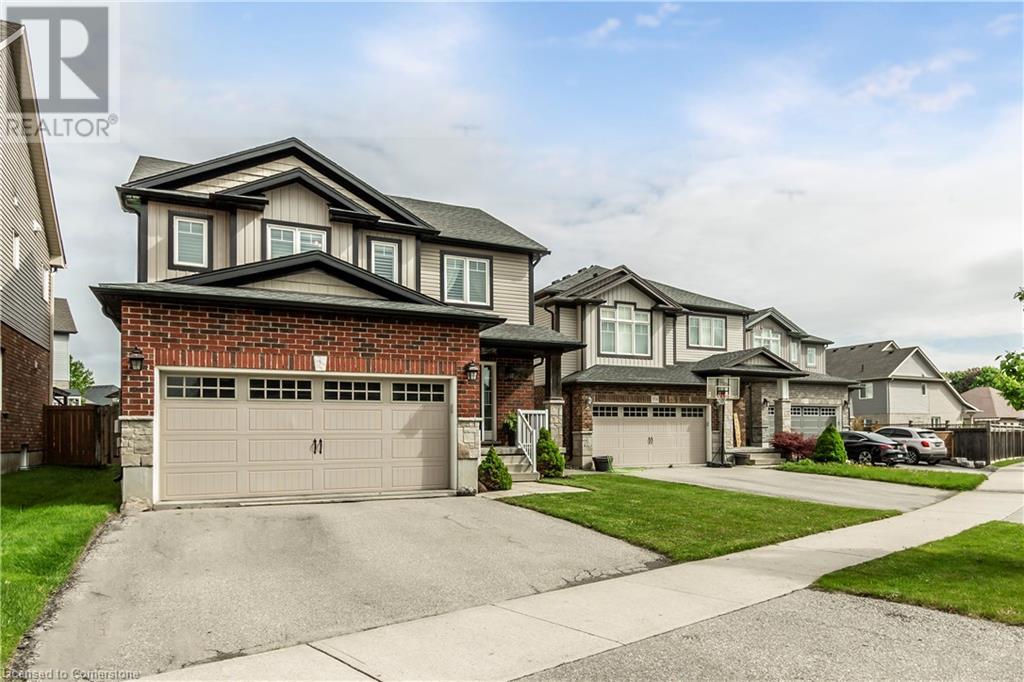 358 Salisbury Avenue, Cambridge, Ontario  N1S 0A2 - Photo 3 - 40728819