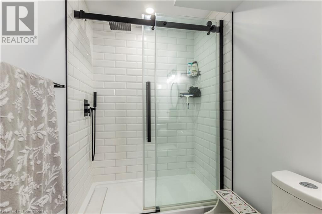 358 Salisbury Avenue, Cambridge, Ontario  N1S 0A2 - Photo 31 - 40728819