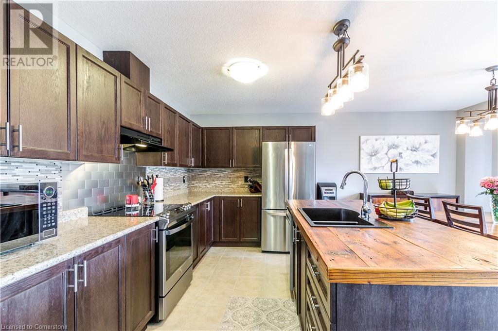 358 Salisbury Avenue, Cambridge, Ontario  N1S 0A2 - Photo 9 - 40728819