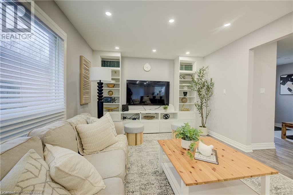 3210 Anderson Crescent, Mississauga, Ontario  L5N 2Y5 - Photo 7 - 40729112