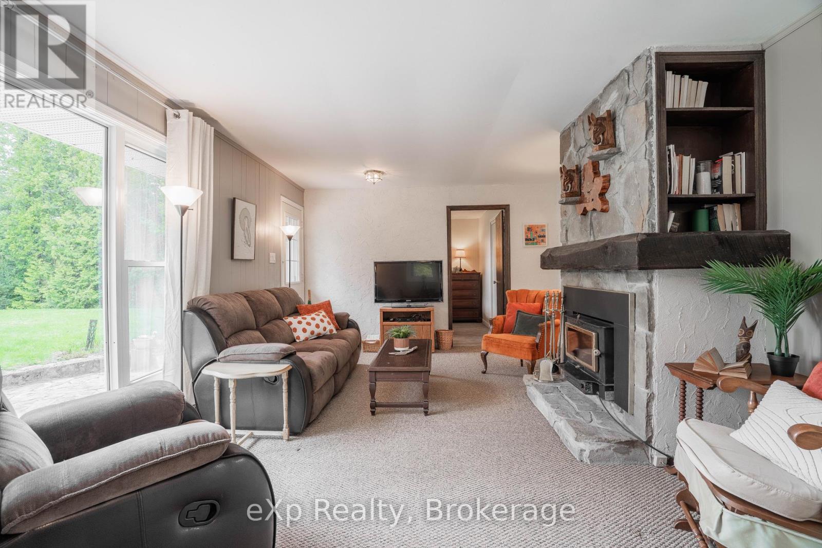 248 Widgeon Cove Road, Northern Bruce Peninsula, Ontario  N0H 2T0 - Photo 13 - X12150989