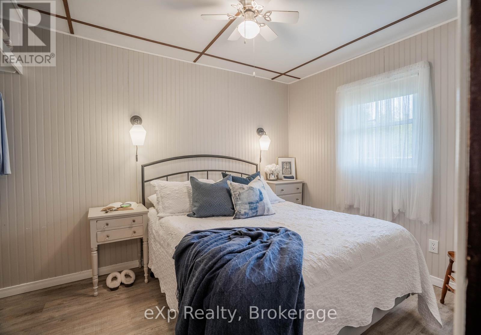 248 Widgeon Cove Road, Northern Bruce Peninsula, Ontario  N0H 2T0 - Photo 16 - X12150989