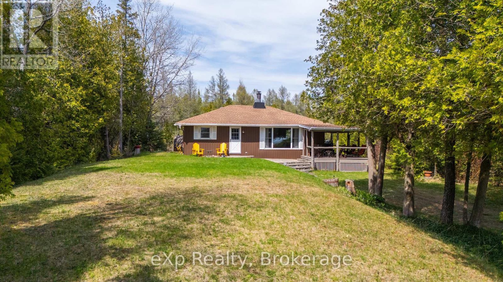248 Widgeon Cove Road, Northern Bruce Peninsula, Ontario  N0H 2T0 - Photo 2 - X12150989