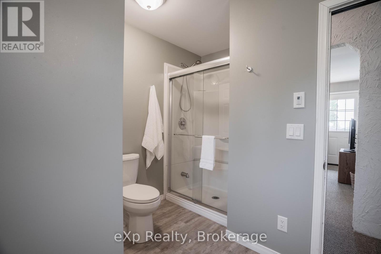 248 Widgeon Cove Road, Northern Bruce Peninsula, Ontario  N0H 2T0 - Photo 21 - X12150989