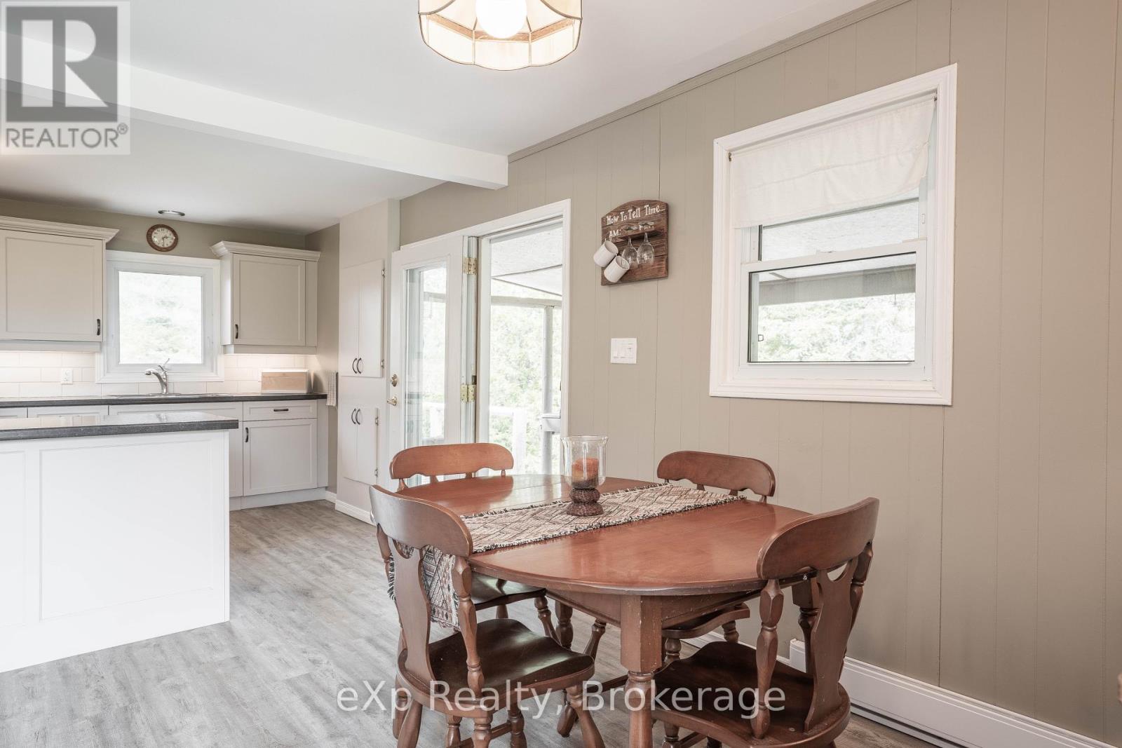 248 Widgeon Cove Road, Northern Bruce Peninsula, Ontario  N0H 2T0 - Photo 5 - X12150989