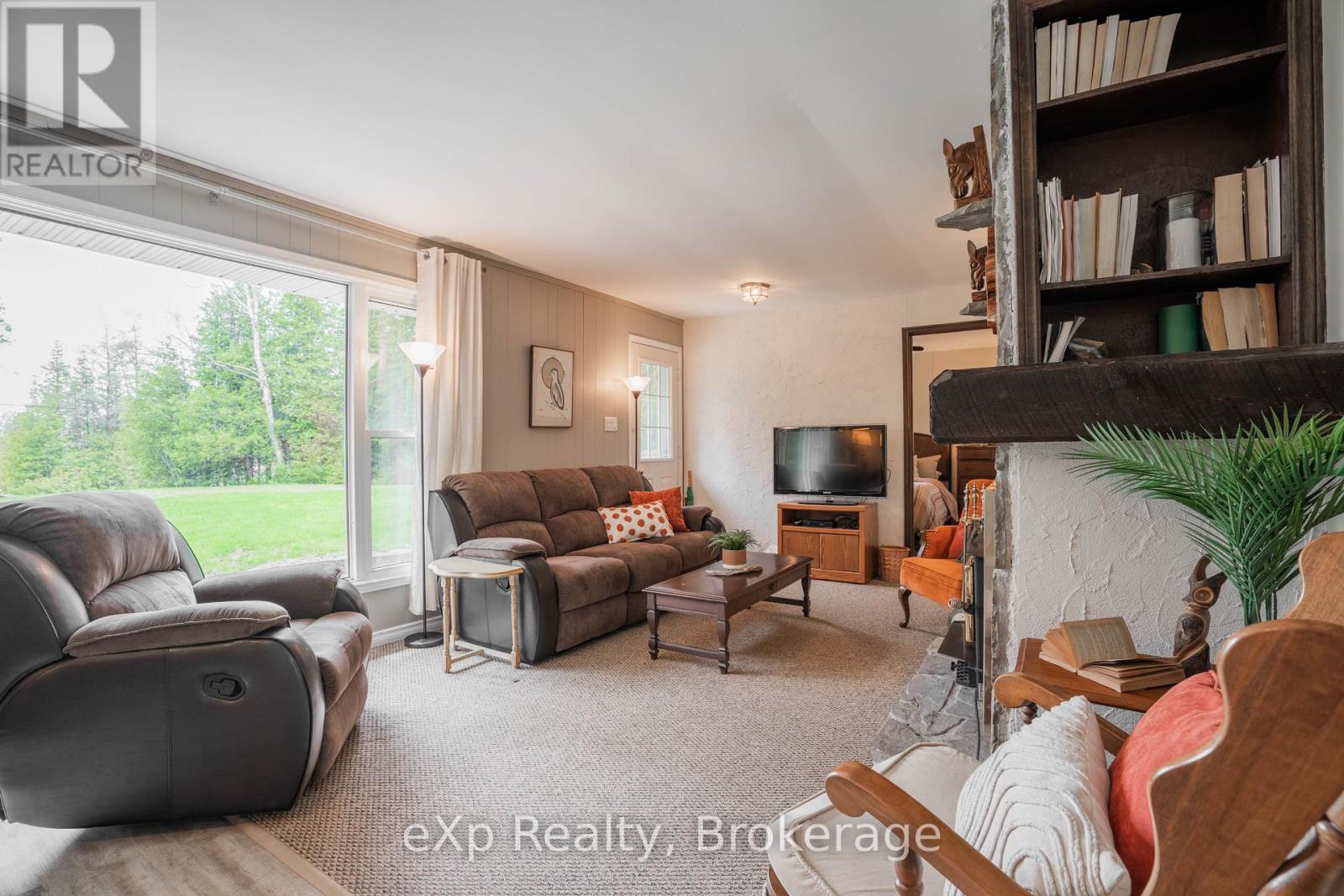 248 Widgeon Cove Road, Northern Bruce Peninsula, Ontario  N0H 2T0 - Photo 9 - X12150989