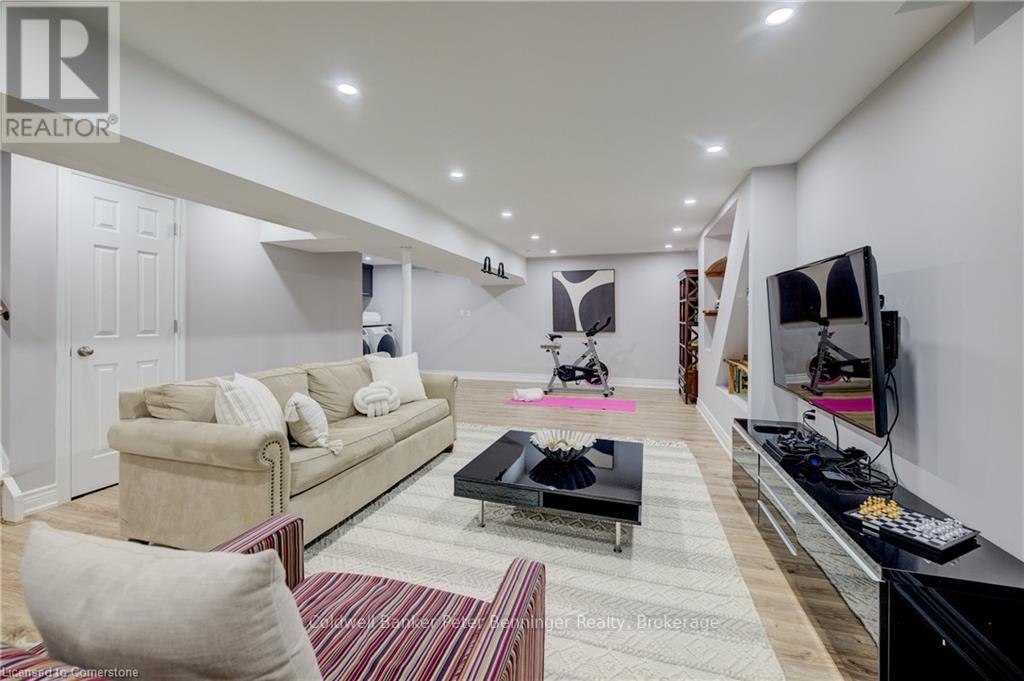 3210 Anderson Crescent, Mississauga, Ontario  L5N 2Y5 - Photo 35 - W12151133