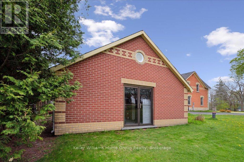 8077 Wellington Road 19, Centre Wellington, Ontario  N1M 2W4 - Photo 43 - X12151039