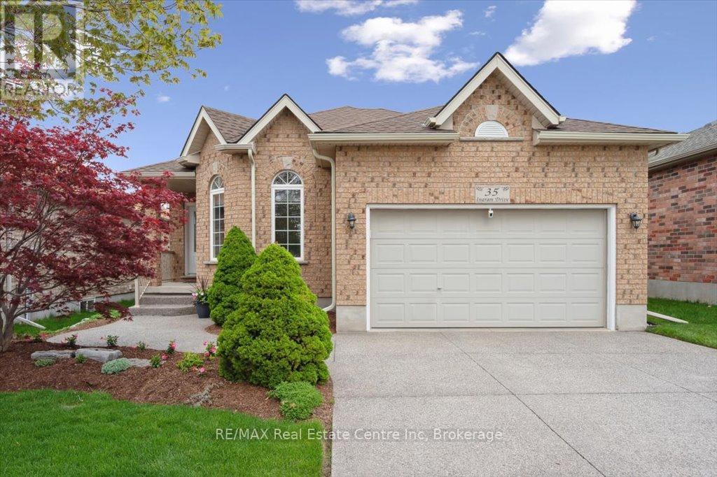 35 INGRAM DRIVE, Guelph, Ontario