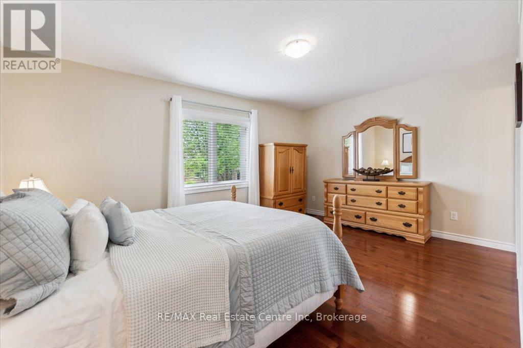 35 Ingram Drive, Guelph, Ontario  N1E 0B1 - Photo 13 - X12151177