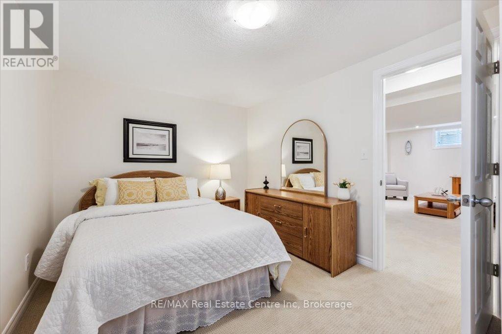 35 Ingram Drive, Guelph, Ontario  N1E 0B1 - Photo 20 - X12151177