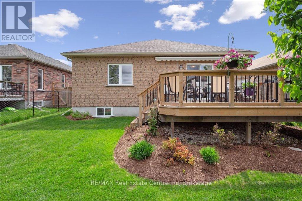 35 Ingram Drive, Guelph, Ontario  N1E 0B1 - Photo 29 - X12151177