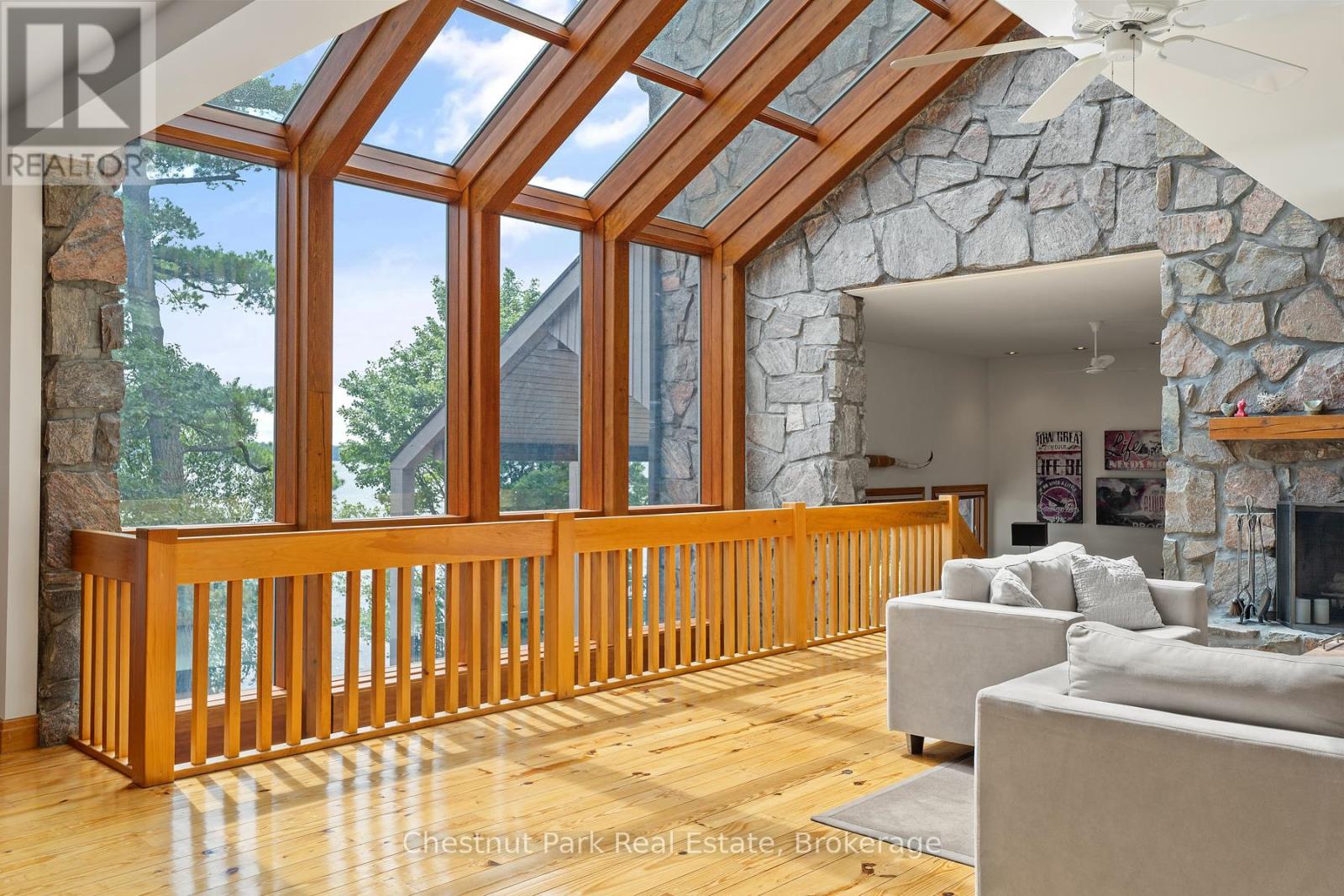 10 - 2045 Muskoka Rd 118 Road W, Muskoka Lakes, Ontario  P1L 1W8 - Photo 10 - X12151233