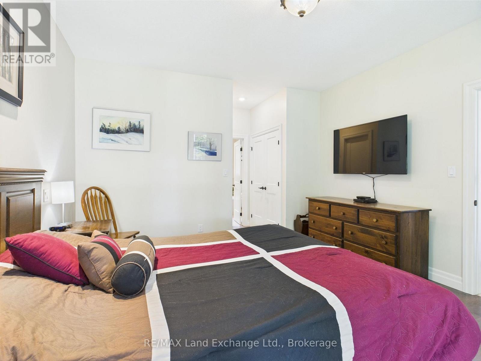 158 Upper Lorne Beach Road, Kincardine, Ontario  N0G 2T0 - Photo 20 - X12151286