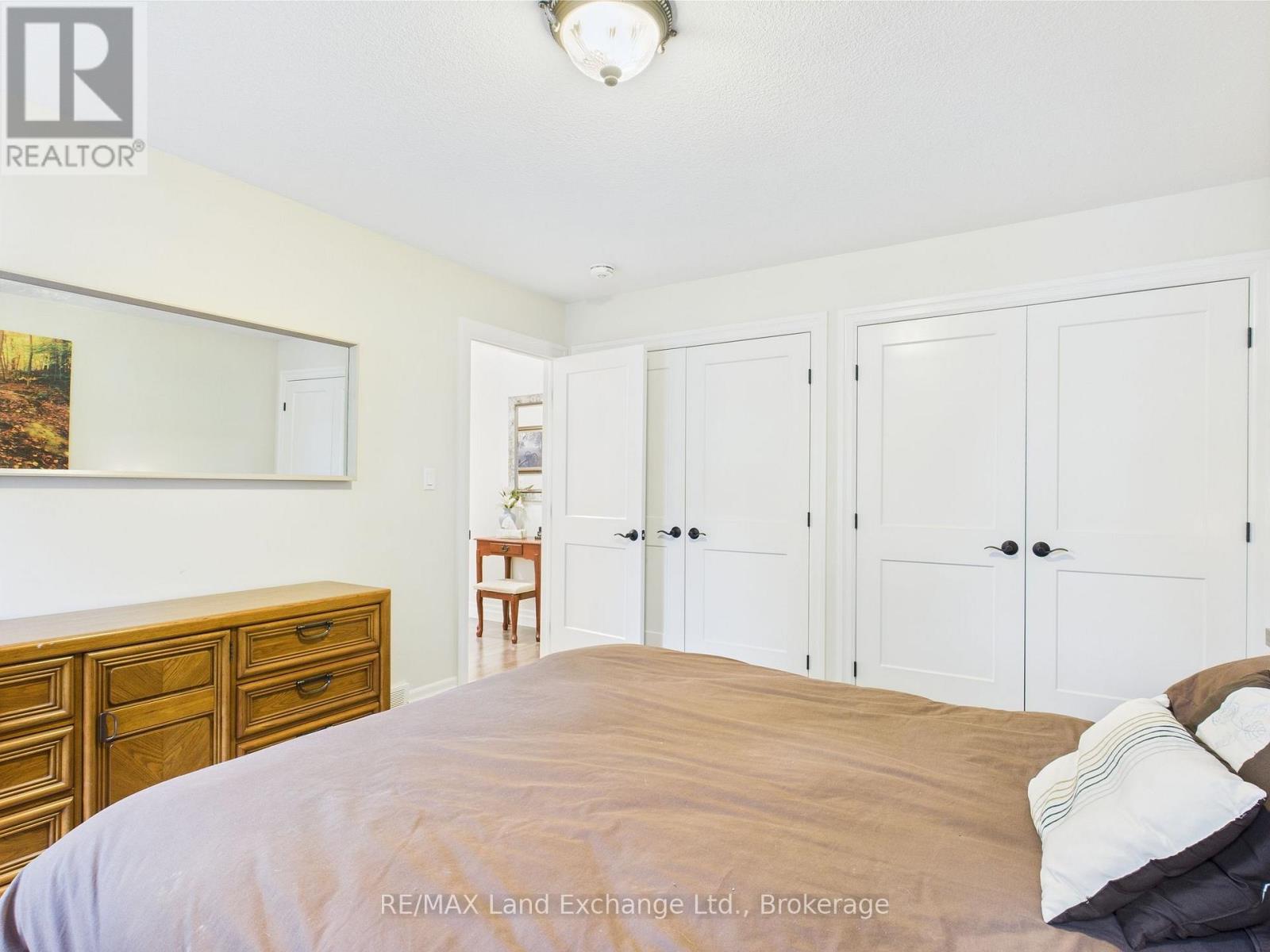 158 Upper Lorne Beach Road, Kincardine, Ontario  N0G 2T0 - Photo 27 - X12151286