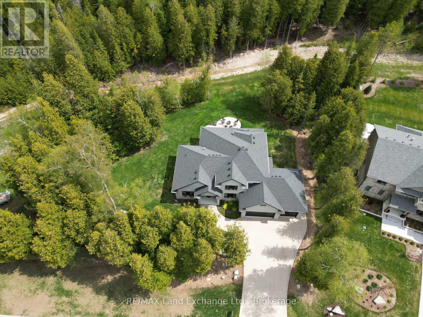 158 Upper Lorne Beach Road, Kincardine, Ontario  N0G 2T0 - Photo 3 - X12151286