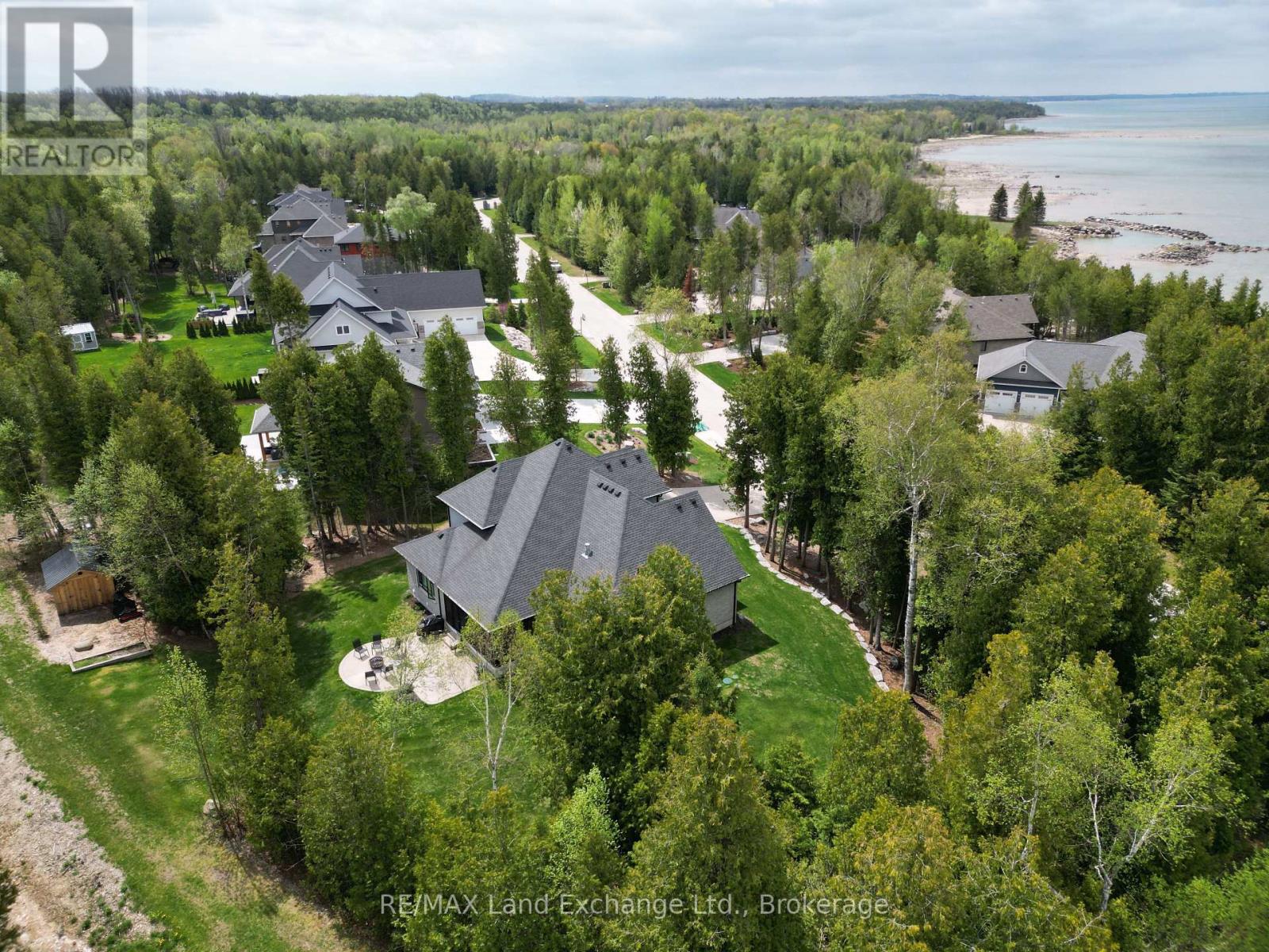 158 Upper Lorne Beach Road, Kincardine, Ontario  N0G 2T0 - Photo 39 - X12151286