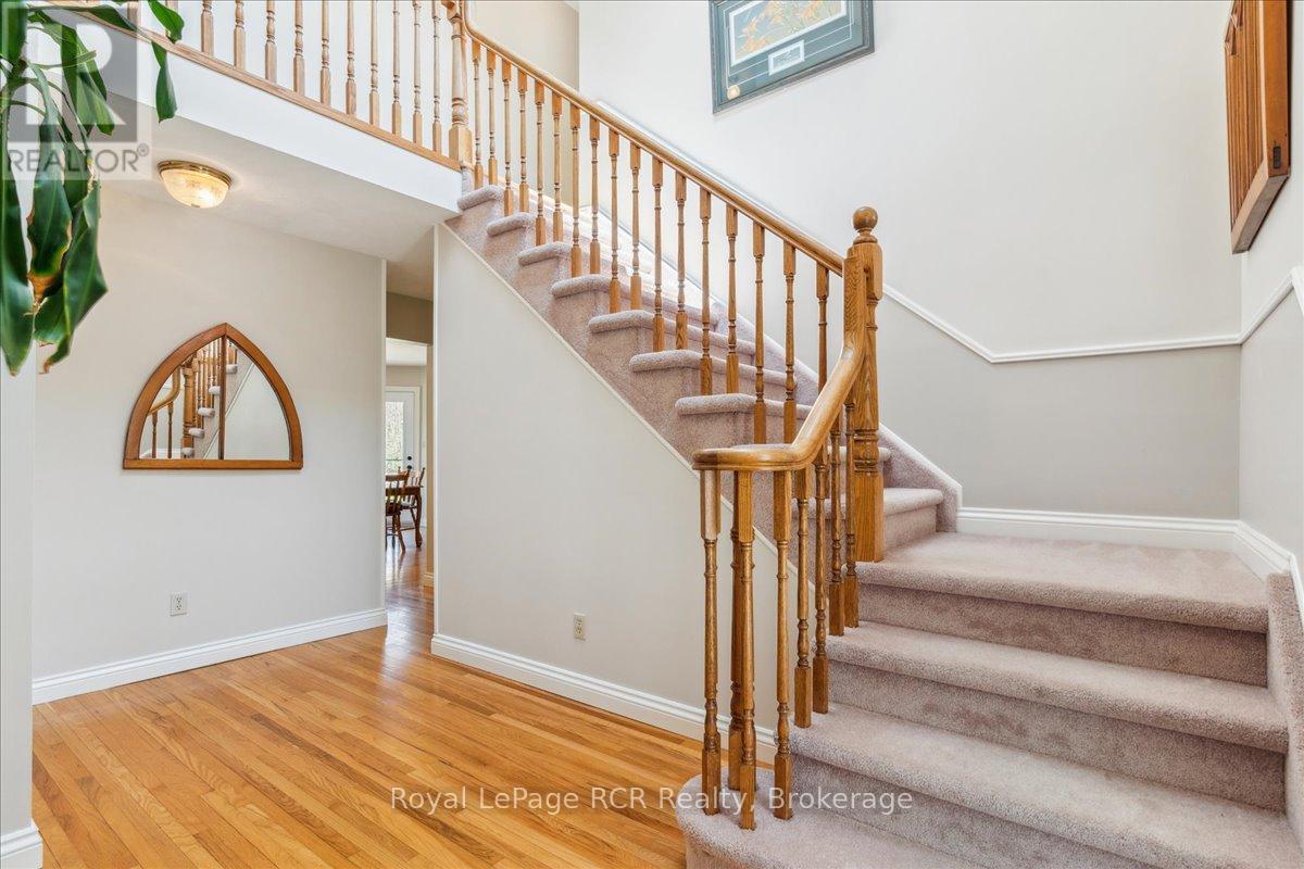 174 Forest Hill Drive, Georgian Bluffs, Ontario  N4K 5N6 - Photo 23 - X12151331