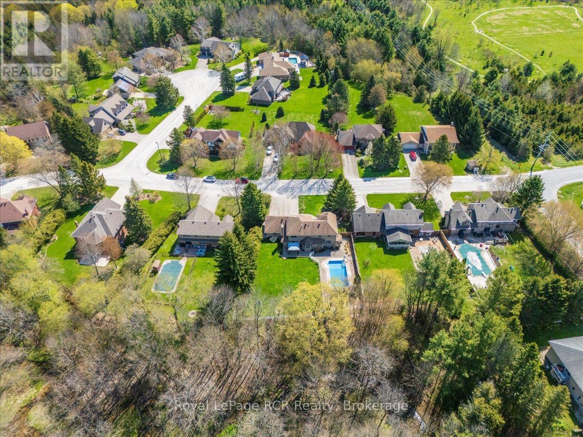 174 Forest Hill Drive, Georgian Bluffs, Ontario  N4K 5N6 - Photo 50 - X12151331