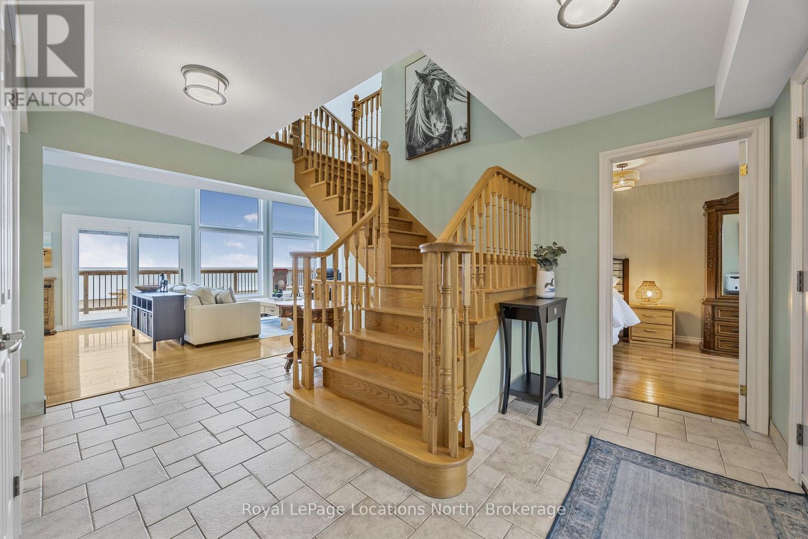 380 Shore Lane, Wasaga Beach, Ontario  L9Z 2H6 - Photo 10 - S12151449
