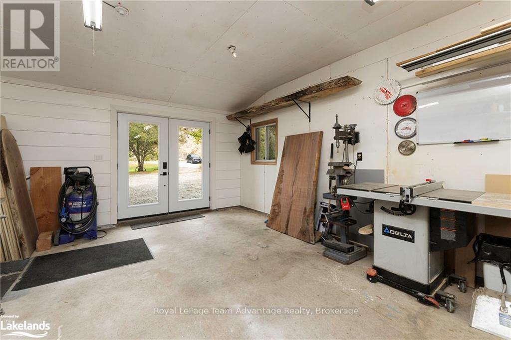 3461 Hwy 141, Muskoka Lakes, Ontario  P0B 1M0 - Photo 17 - X12151515
