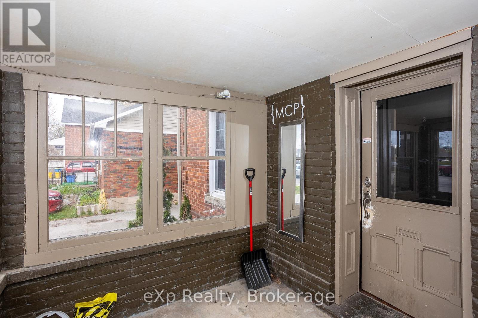 743 10th Street E, Owen Sound, Ontario  N4K 1T2 - Photo 4 - X12151518
