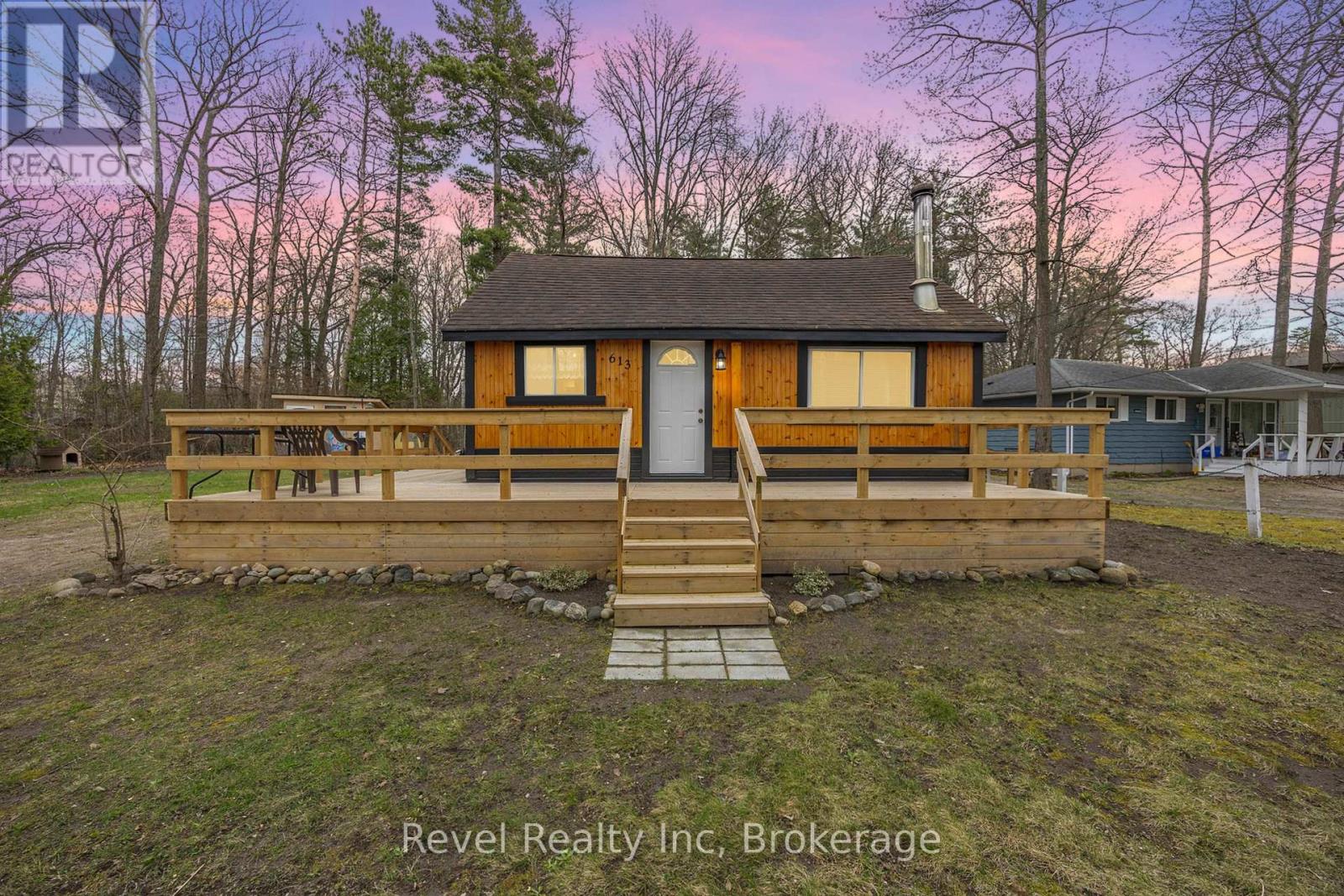 613 OXBOW PARK DRIVE, Wasaga Beach, Ontario