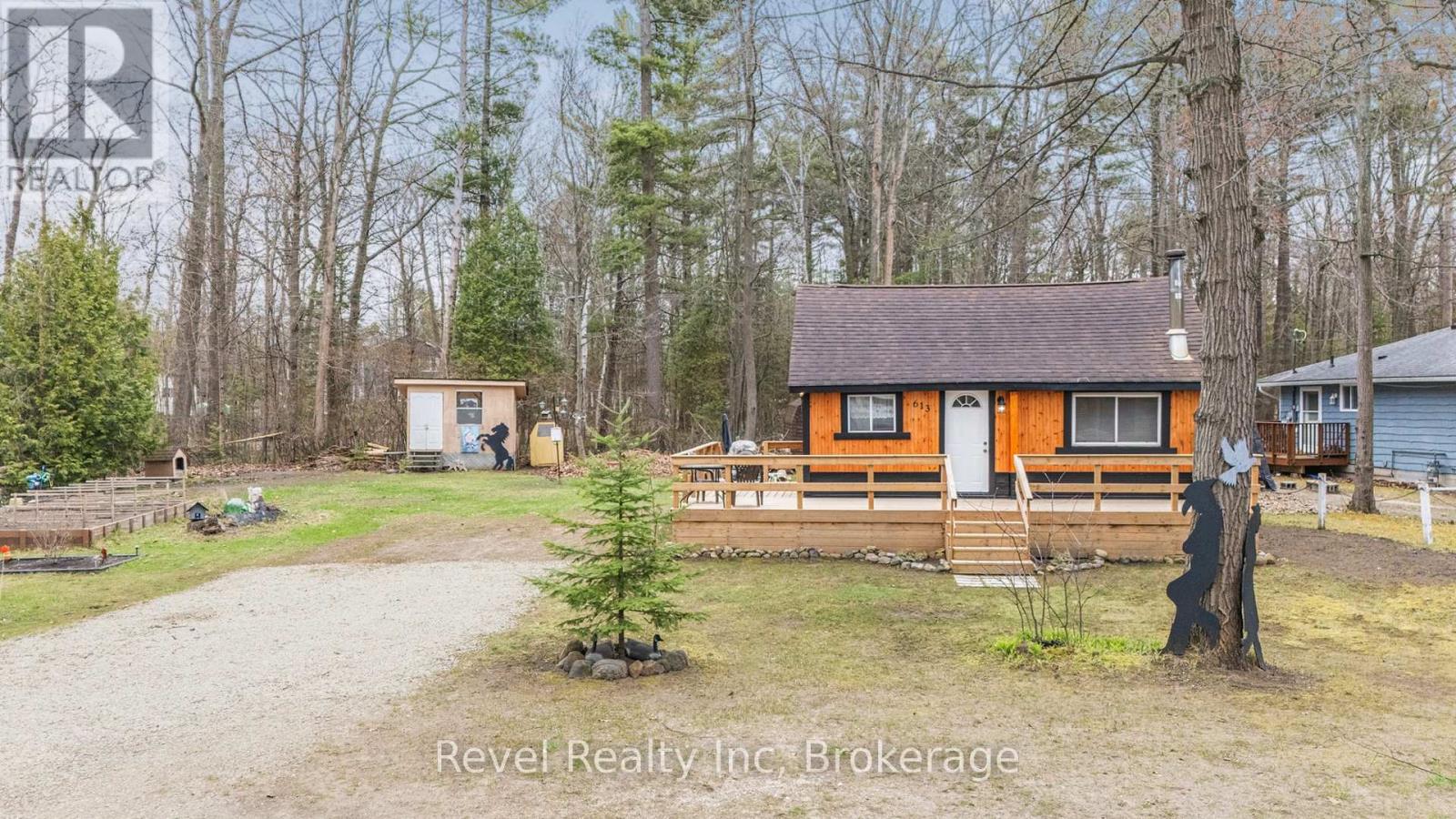 613 Oxbow Park Drive, Wasaga Beach, Ontario  L9Z 2V2 - Photo 23 - S12151592