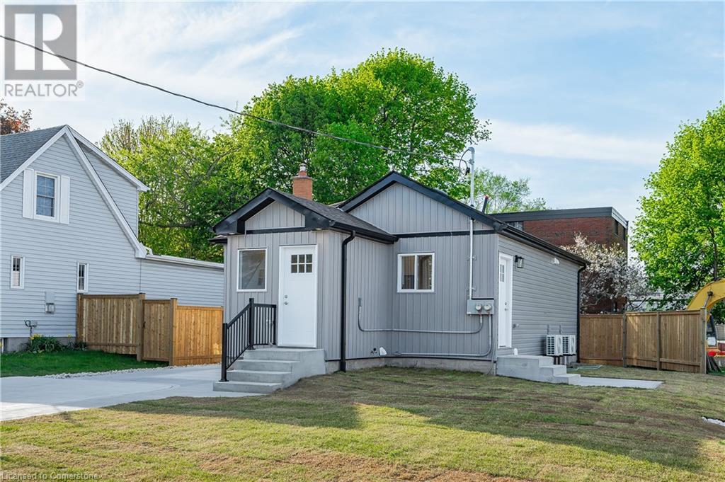 1180 UNION Street, Kitchener, Ontario