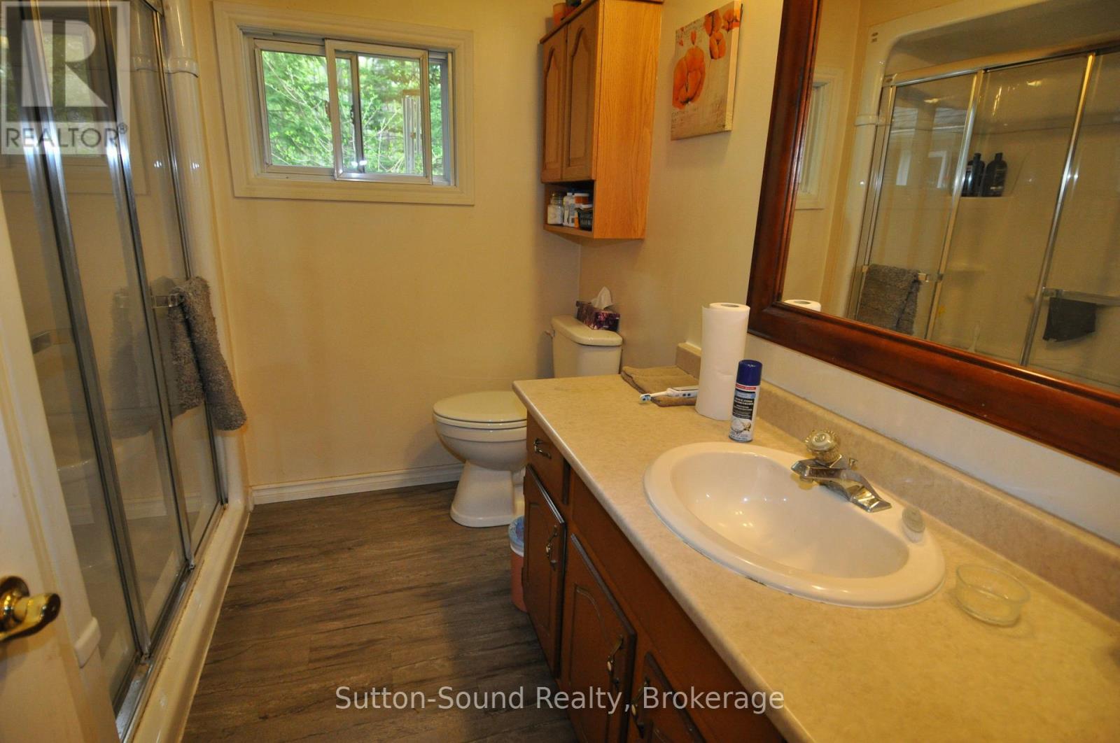362534 Lindenwood Road, Georgian Bluffs, Ontario  N0H 2T0 - Photo 14 - X12151526