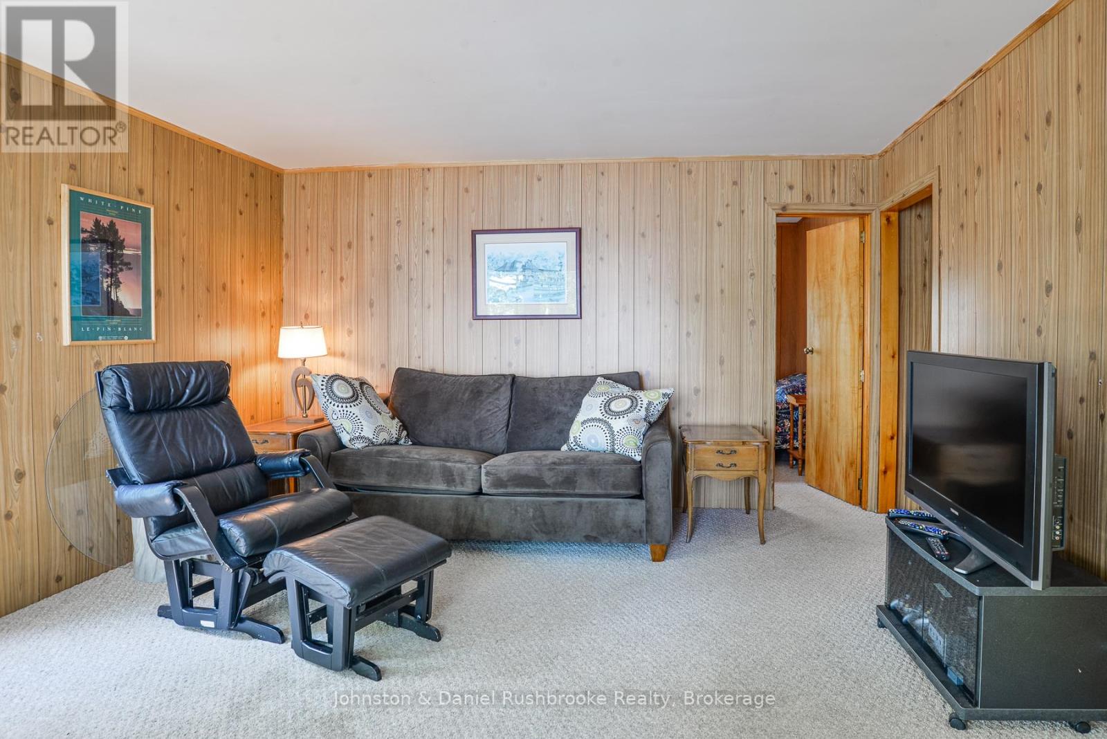 1116 Tryon Drive, Gravenhurst, Ontario  P0E 1G0 - Photo 21 - X12151553