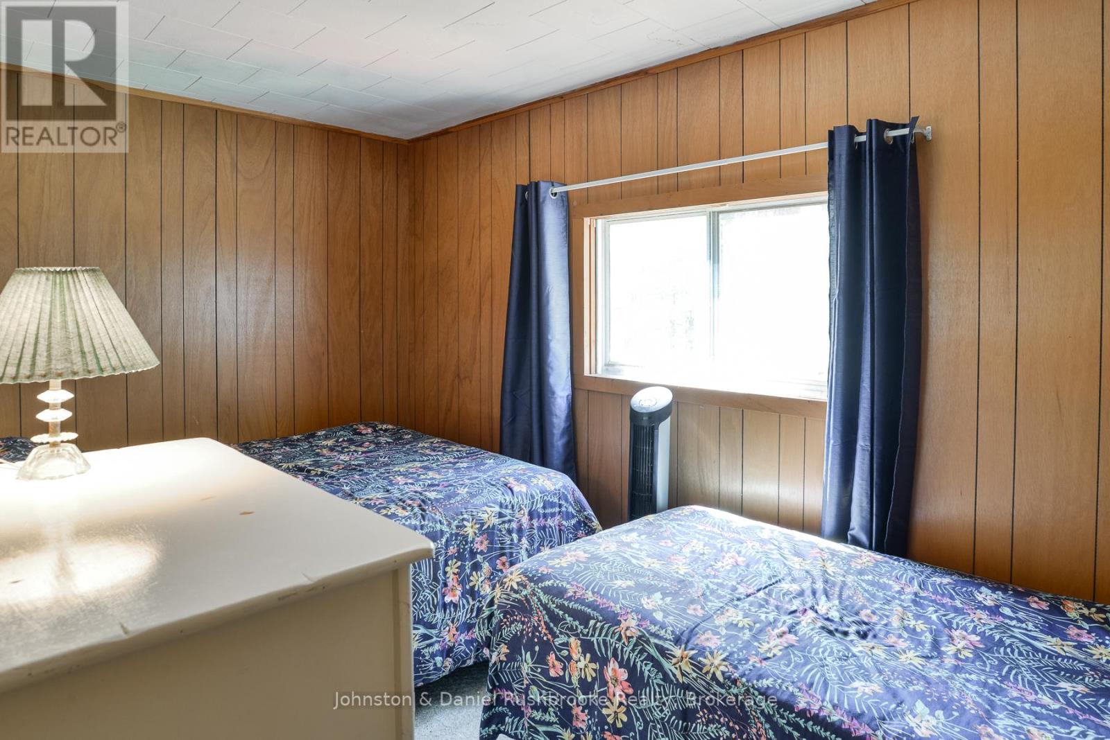 1116 Tryon Drive, Gravenhurst, Ontario  P0E 1G0 - Photo 23 - X12151553