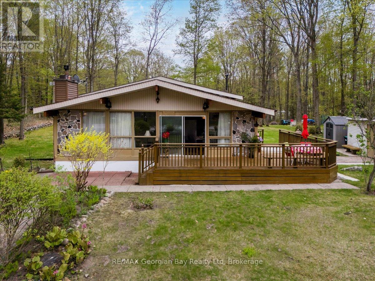 25 TALL PINES DRIVE W, Tiny, Ontario