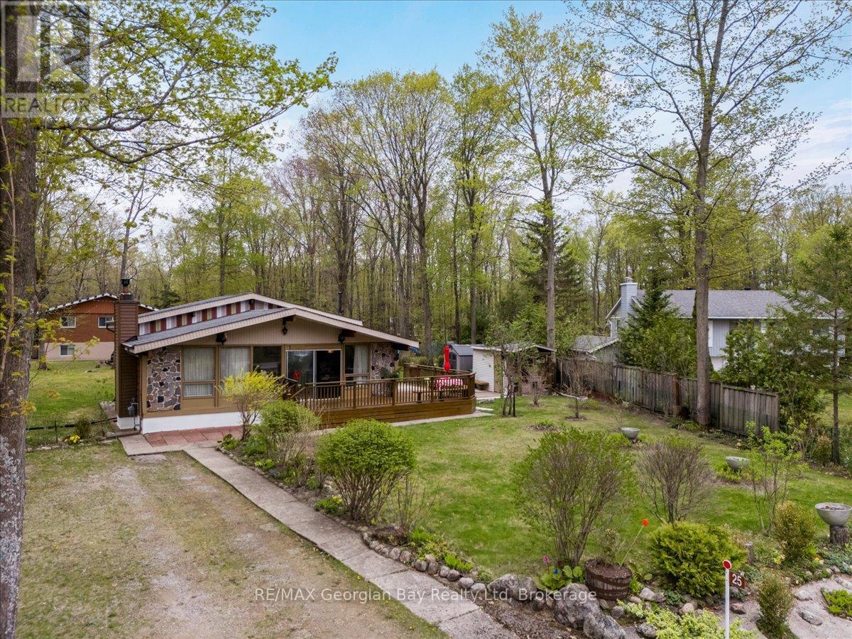 25 Tall Pines Drive W, Tiny, Ontario  L9M 0H4 - Photo 24 - S12151741
