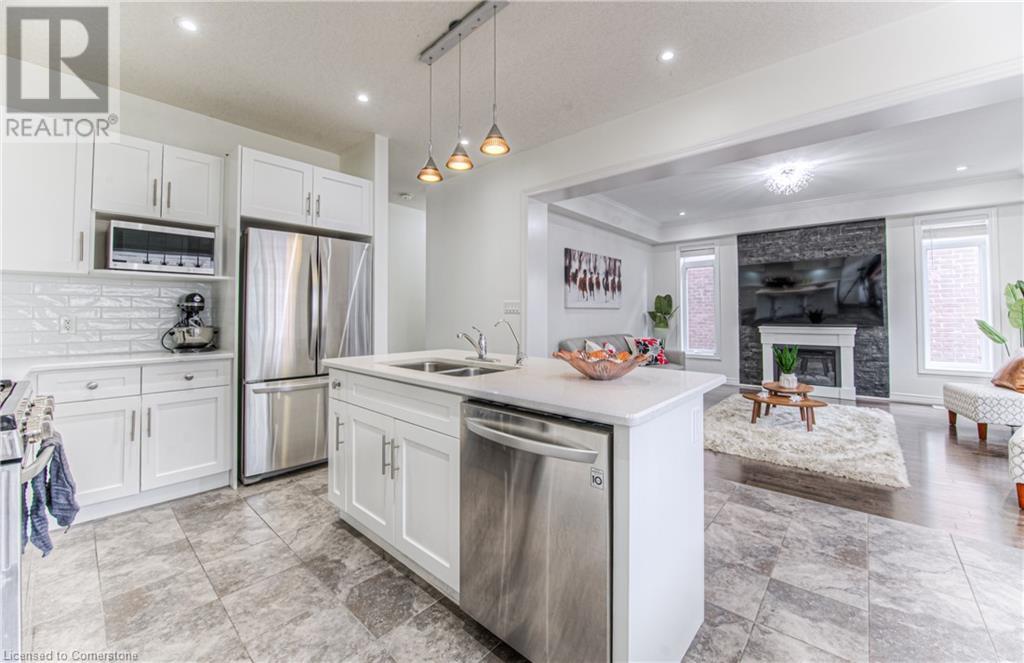 382 Beechdrops Dr Drive, Waterloo, Ontario  N2V 0E8 - Photo 12 - 40728490